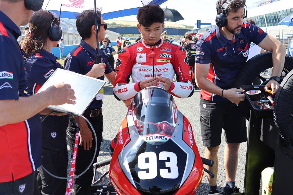Pebalap Astra Honda Optimis Tampil Maksimal
