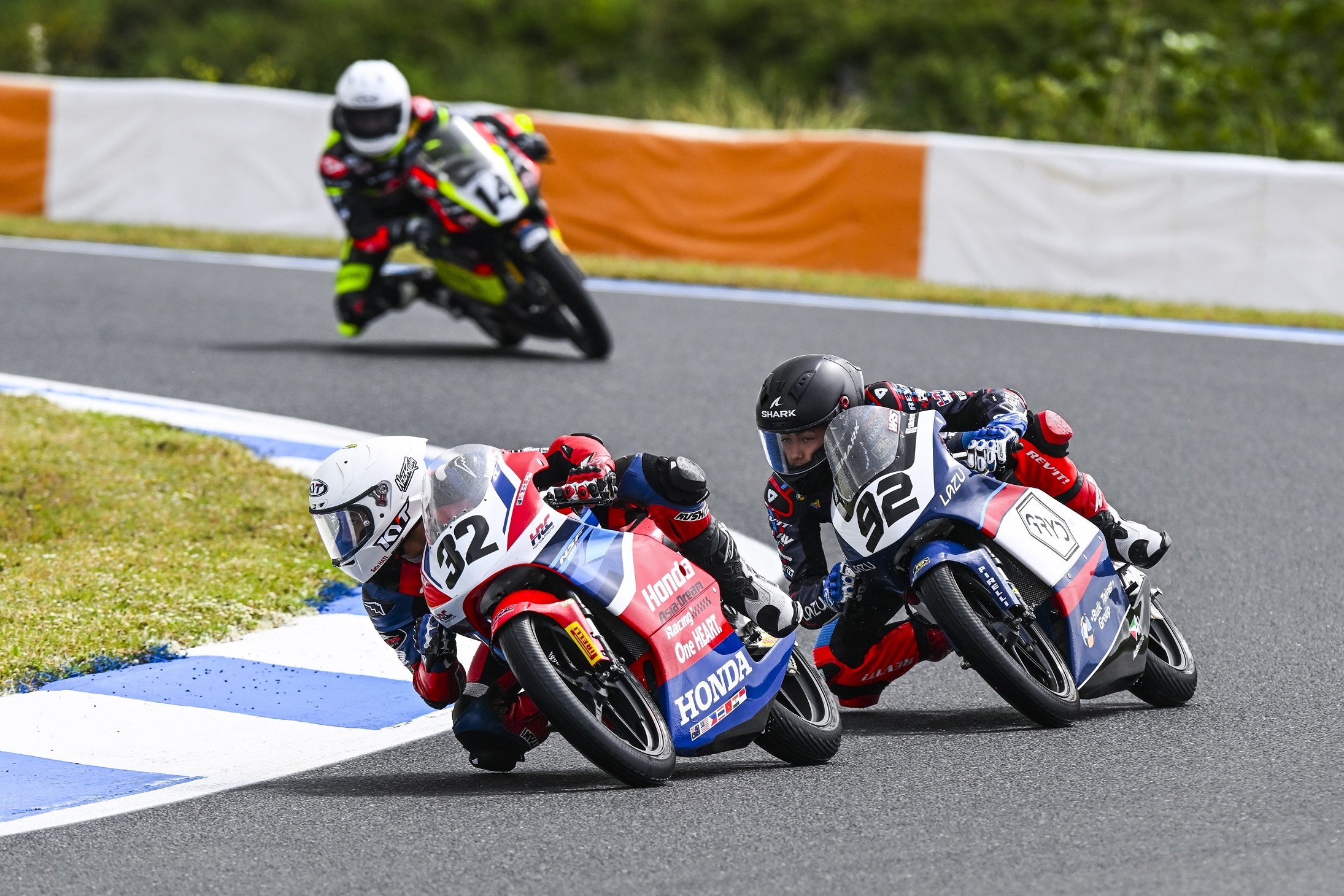 Honda Bangga Ramadhipa Cetak Sejarah Podium European Talent Cup