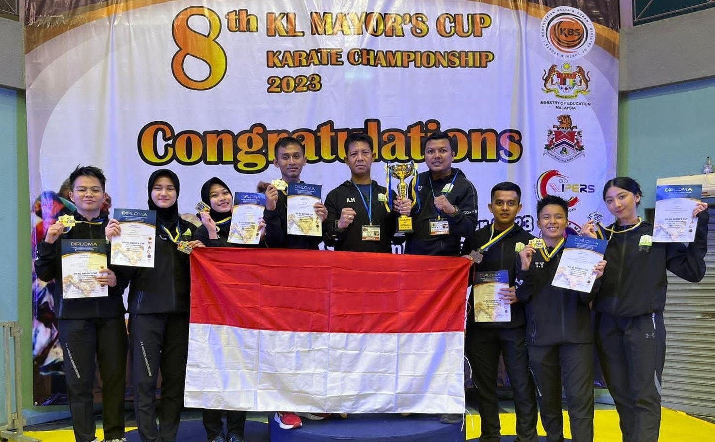 Tim Karate PON Aceh Sabet 3 Emas