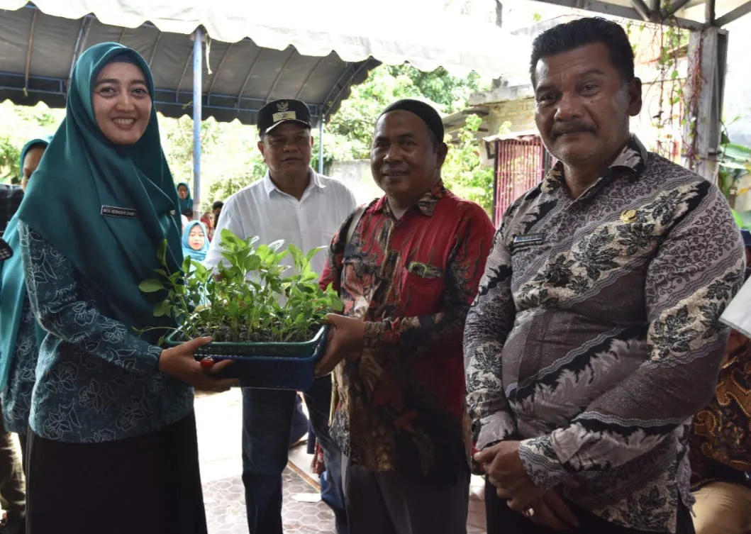 Desa Percontohan PKK Dapat Bantuan Benih Sayur Tingkatkan Ketahanan Pangan Di Batubara