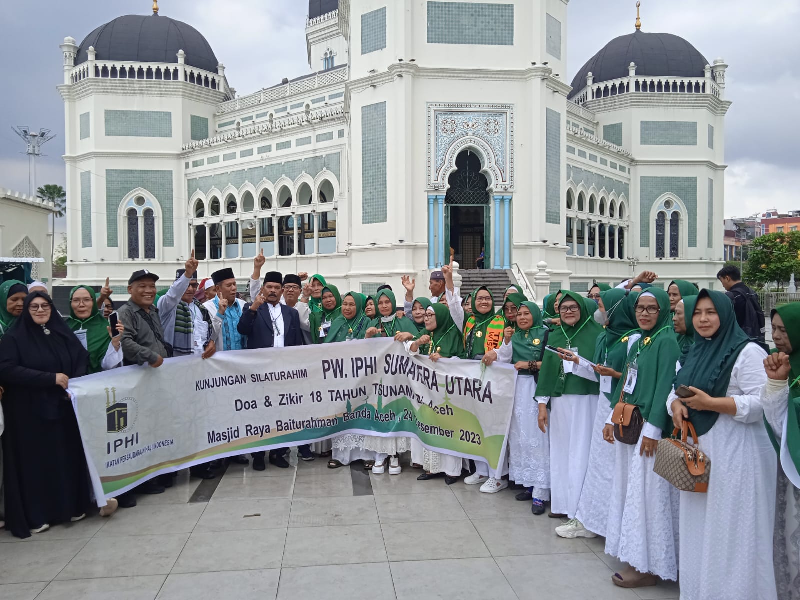 IPHI Sumut Kirim 300 Haji Dan Hajjah Ikuti Doa Dan Zikir Bersama Di Aceh Kenang 18 Tahun TragediTsunami