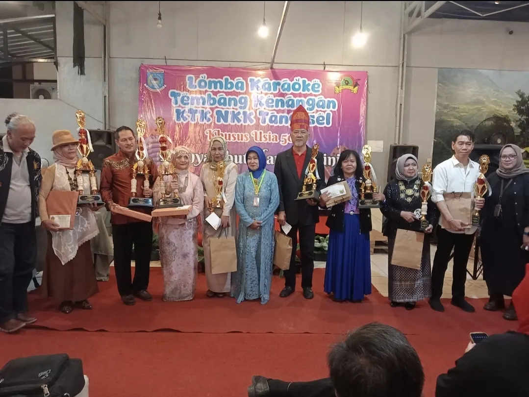 Nada Kenangan di Hari Kartini: Ketika Lagu, Usia, dan Bahagia Bertemu