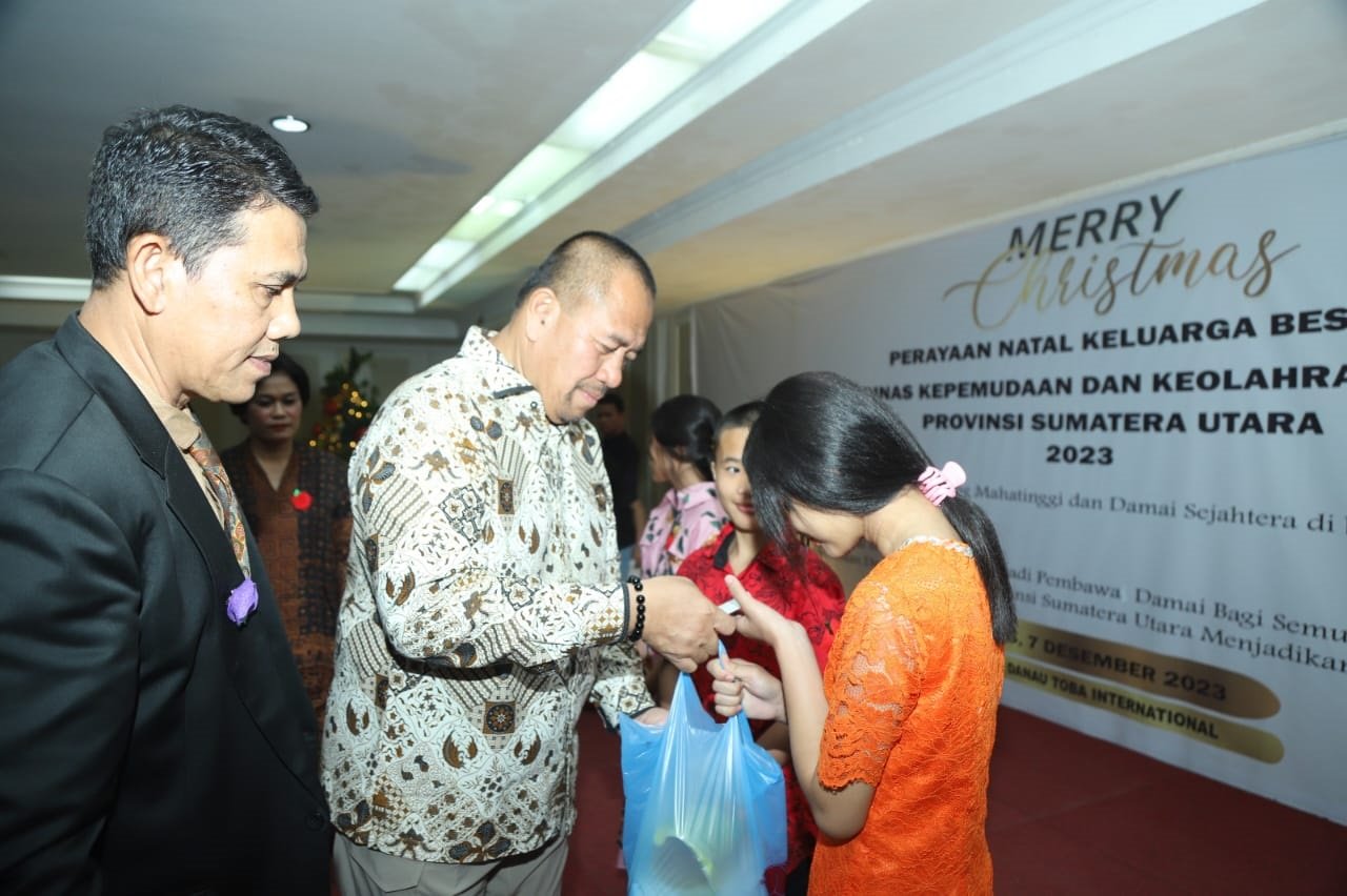 Perayaan Natal ASN Disporasu