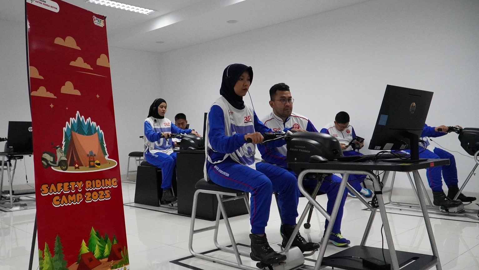 AHM Kembangkan Budaya Keselamatan Berkendara