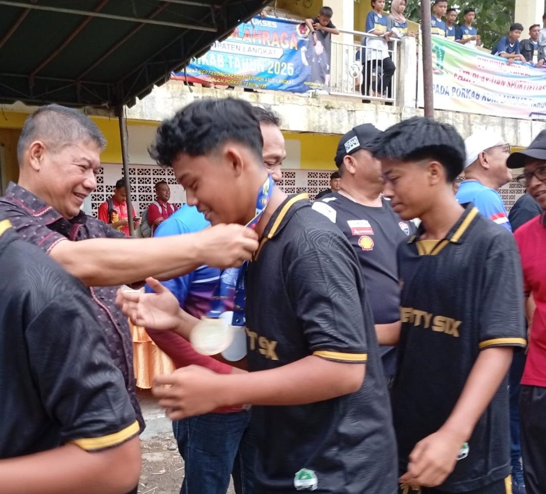 Wampu Juara Umum Porkab Langkat 2025, Gebang Sabet Emas Sepakbola