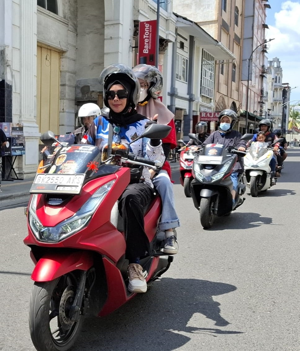 Mabar Varian PCX, Kebanggaan Berkendara Bersama Matik Berkelas