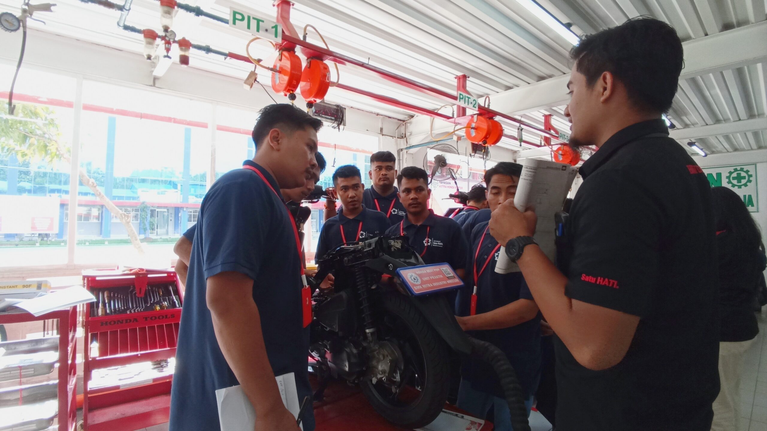 UMKM Bengkel Binaan YAHM Serap Puluhan Tenaga Kerja