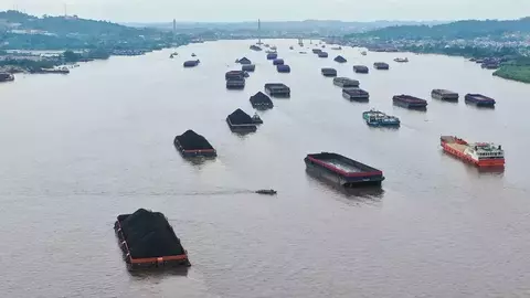 Harga Batu Bara Global Melemah, Permintaan Lesu dan Stok India Masih Tinggi