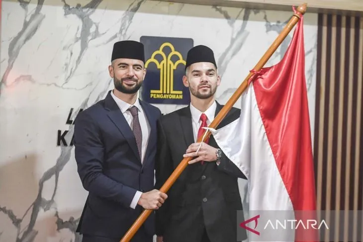 Jordi Amat, Sandy Walsh Bahagia Resmi WNI