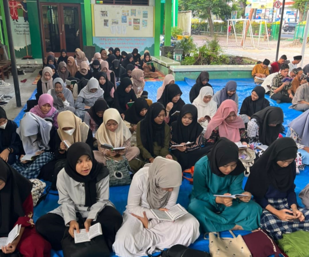 Pesantren Ramadhan Berlangsung Khidmat Di UPT SMPN 7 Medan