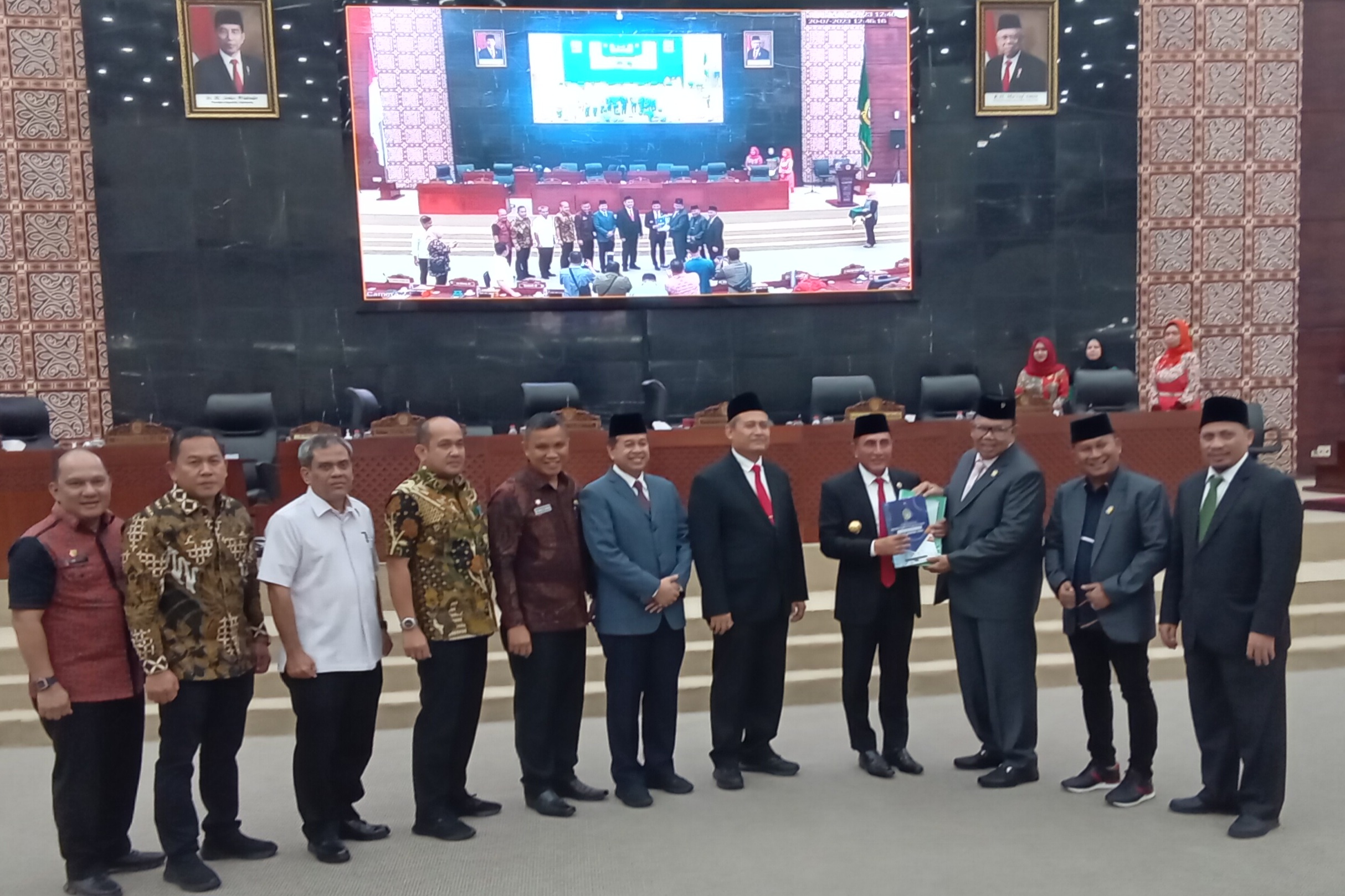 Gubsu Sampaikan Nota Keuangan Ranperda APBD 2024