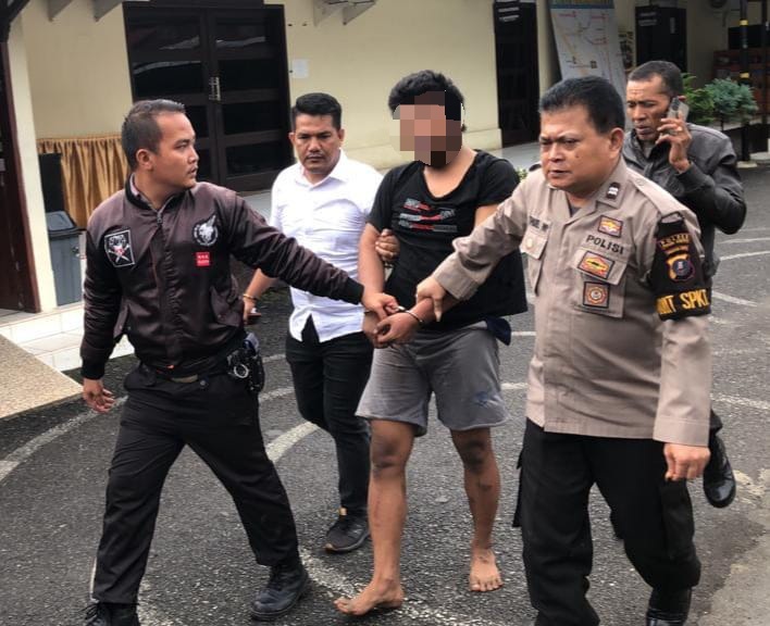 Anak Aniaya Orangtua Di Sidimpuan