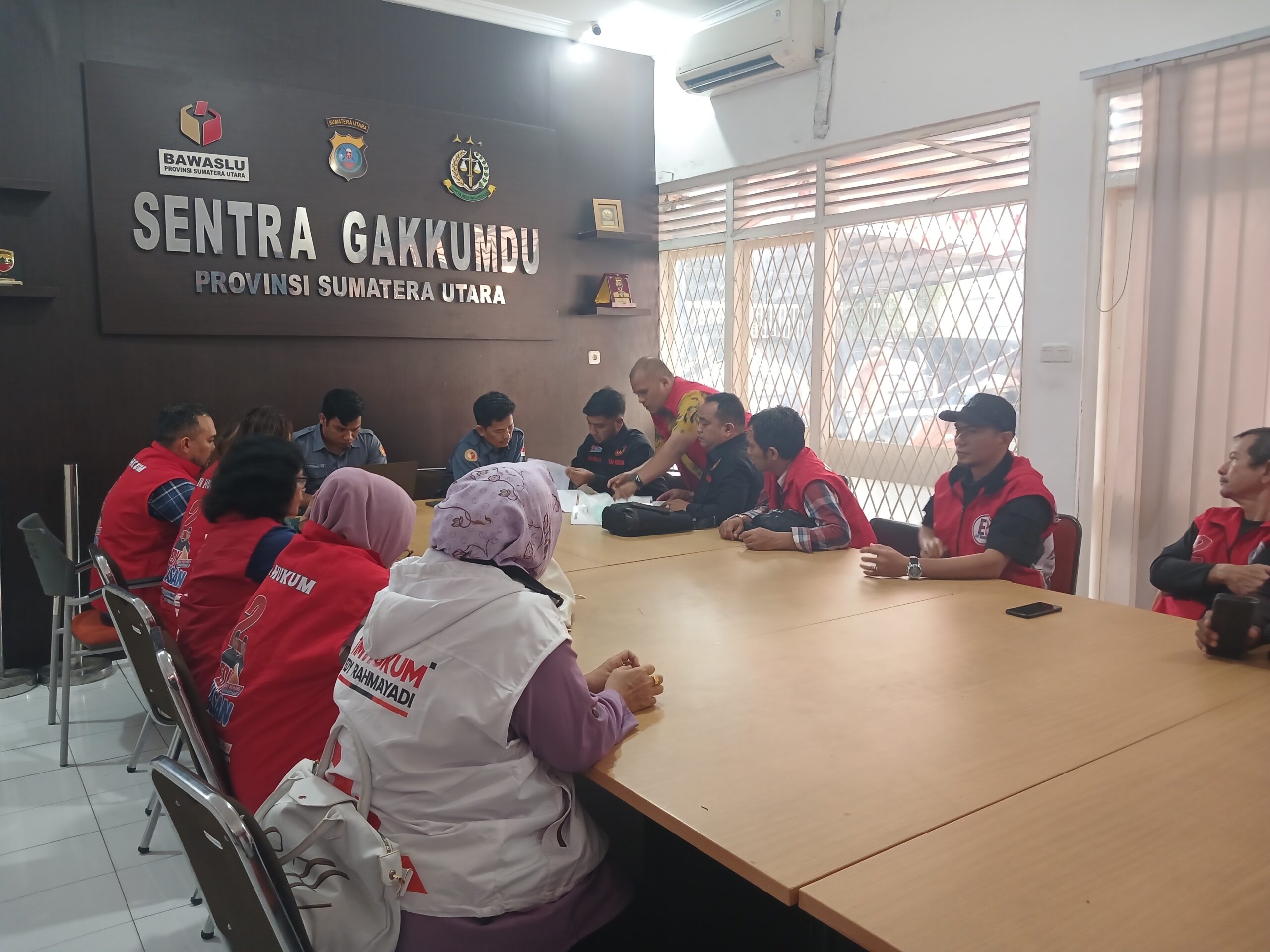 Tim Hukum Edy-Hasan Laporkan ASN Juga Informasikan Soal Rektor Yang Terlibat Pilkada Ke Bawaslu