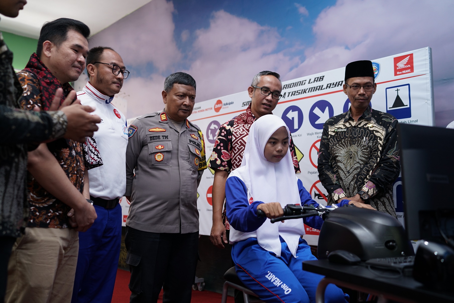Safety Riding Lab Astra Honda Hadir Di Tasikmalaya