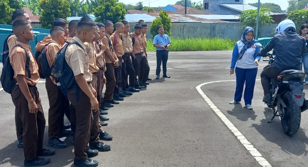 Kunjungi Pusat Pelatihan Safety Riding Honda, Pelajar Medan Antusias Belajar #cari_aman