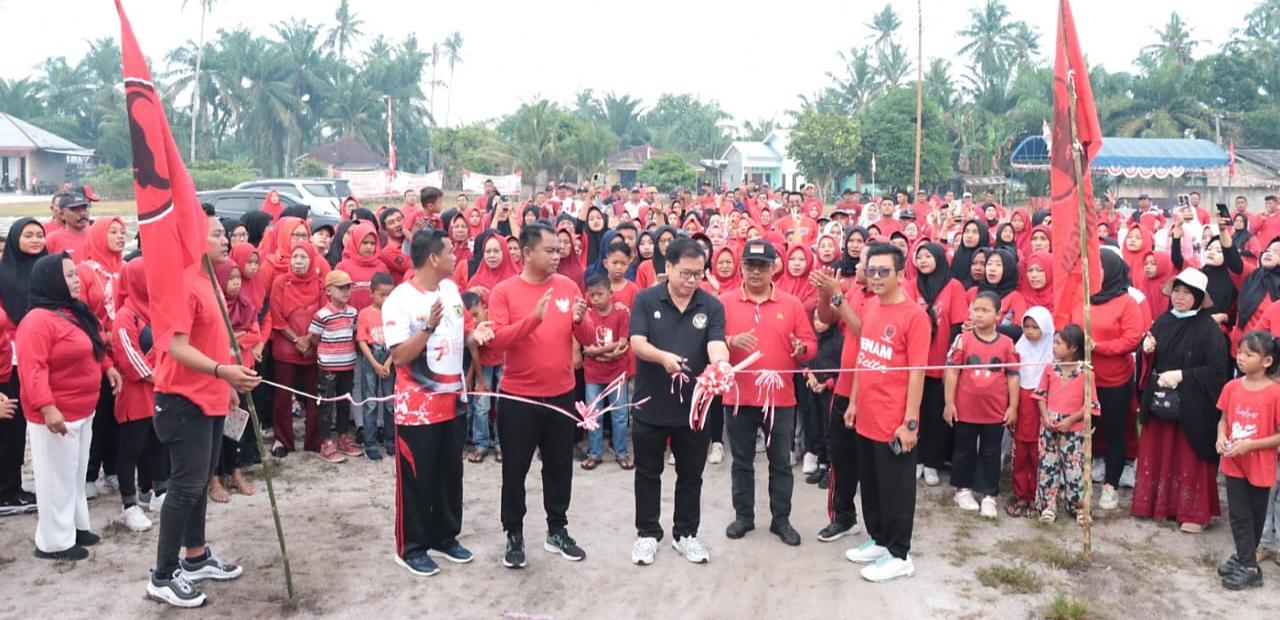 Warga Sergai Jalan Santai Dan SICITA