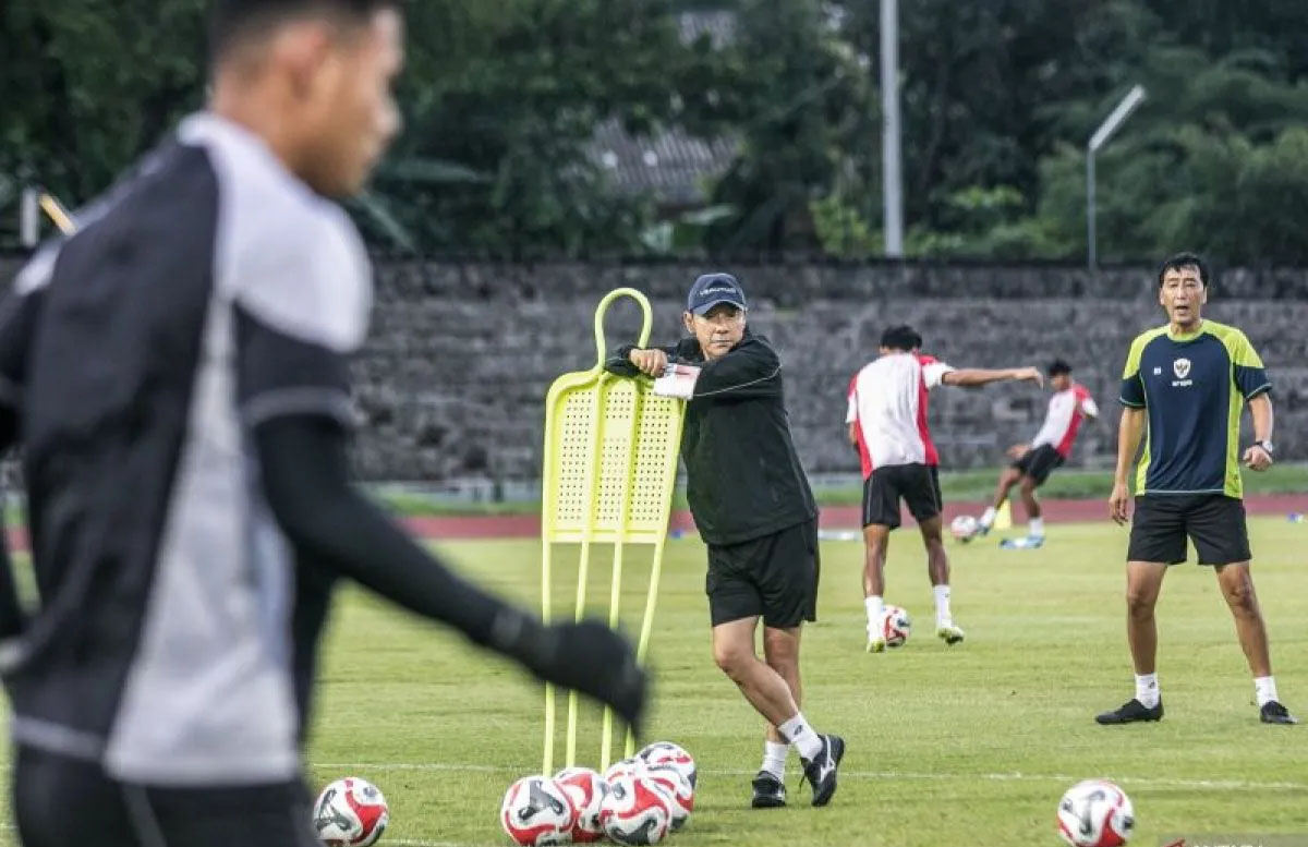 Timnas Sarat Beban Lawan Filipina
