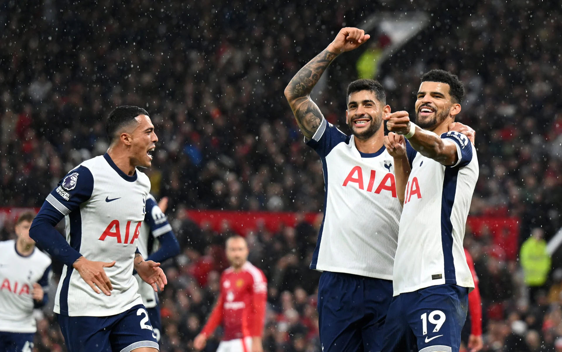 Tottenham Langsung Tatap Liverpool