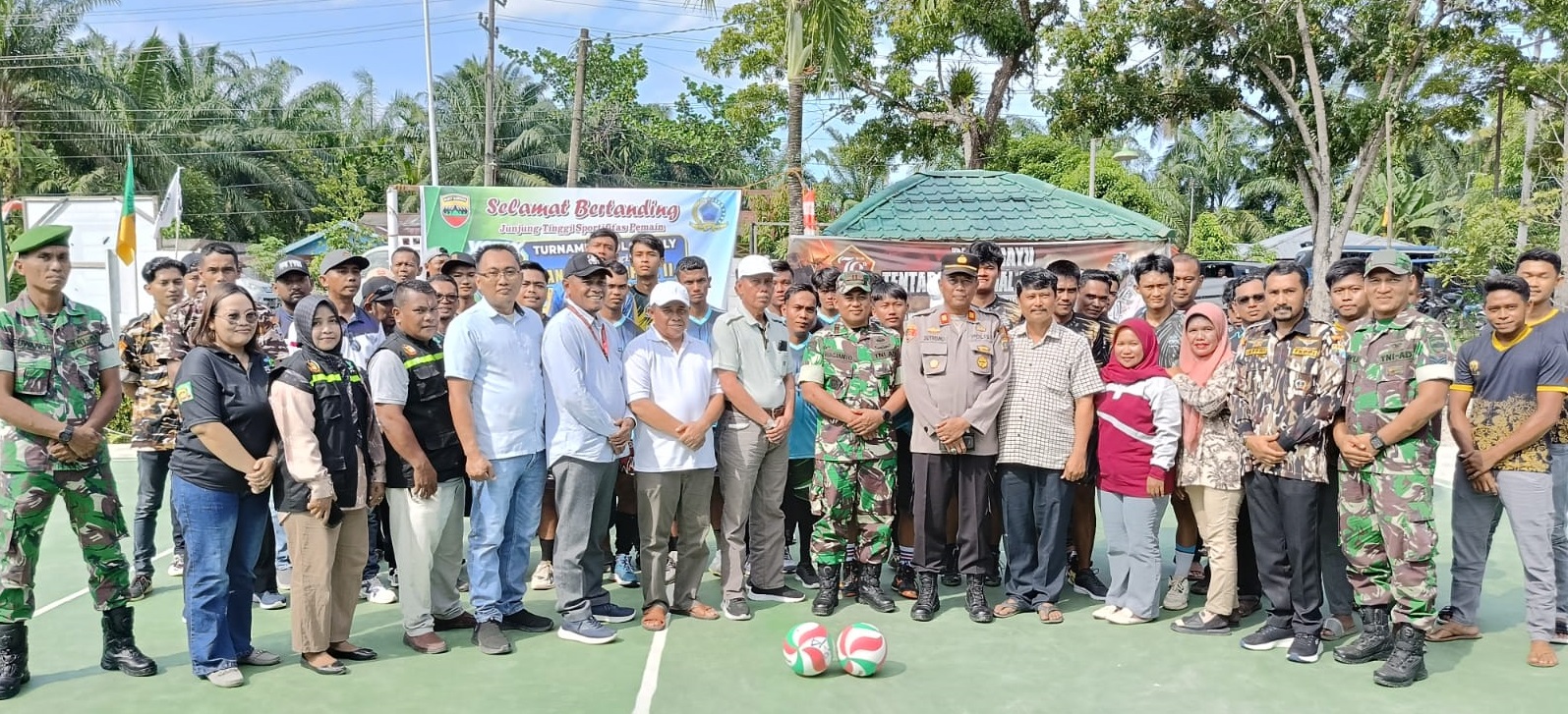 Sambut HUT TNI, Koramil 14/Besitang Gelar Turnamen Bola Voli