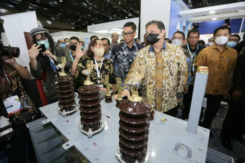 Realisasi TKDN di Atas Target, Menko Airlangga Dukung PLN Serap Produk Dalam Negeri