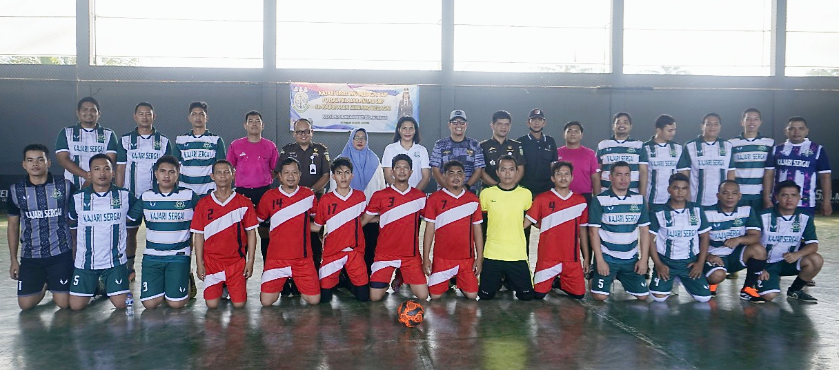 56 Tim Ikut Turnamen Futsal Kajari Sergai Cup