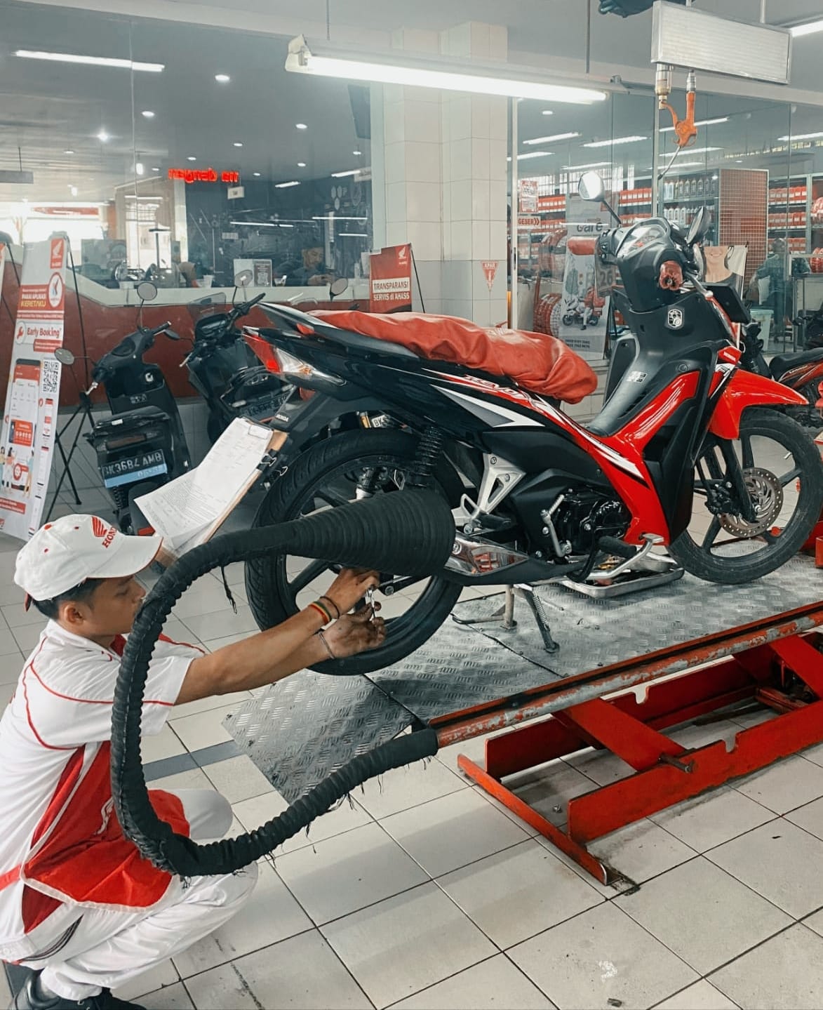 Tanda Sepeda Motor Bakal Turun Mesin