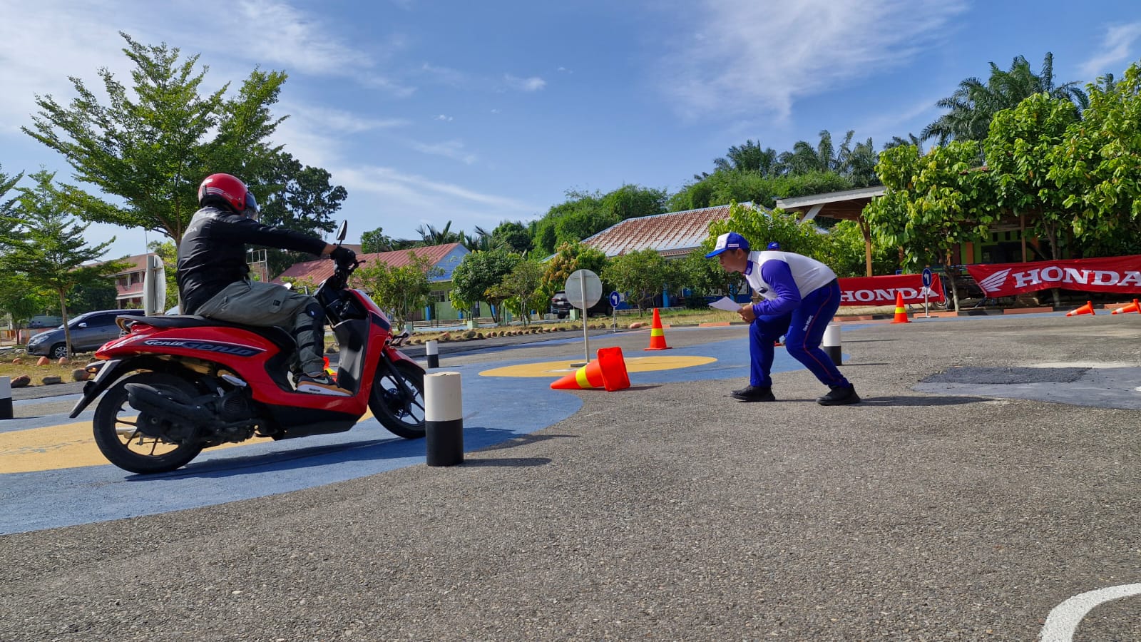 Cara Astra Honda Edukasi Safety Riding Generasi Muda