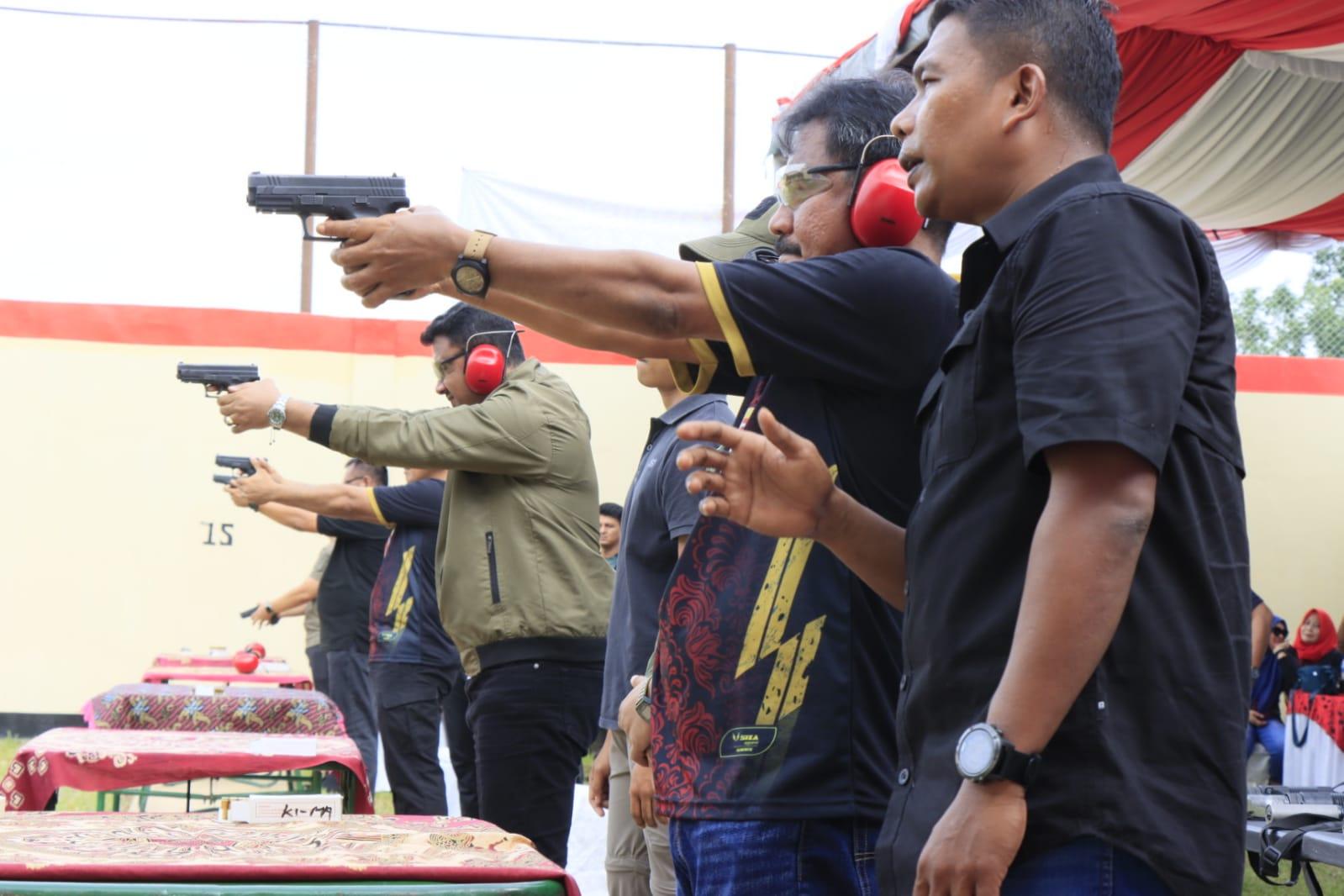 60 Peserta Ikut Kejuaraan Menembak