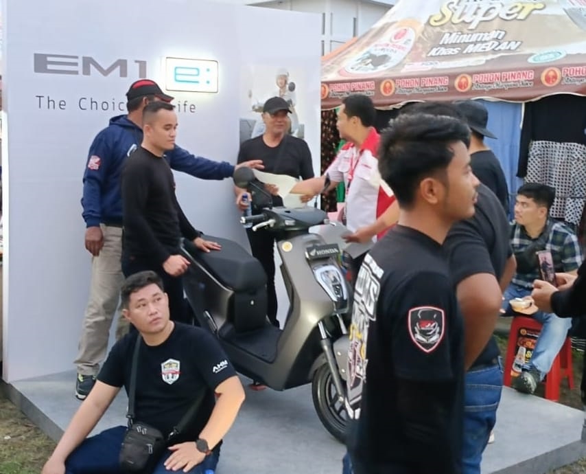 Pesona Motor Listrik Honda Buat Bikers Meleleh
