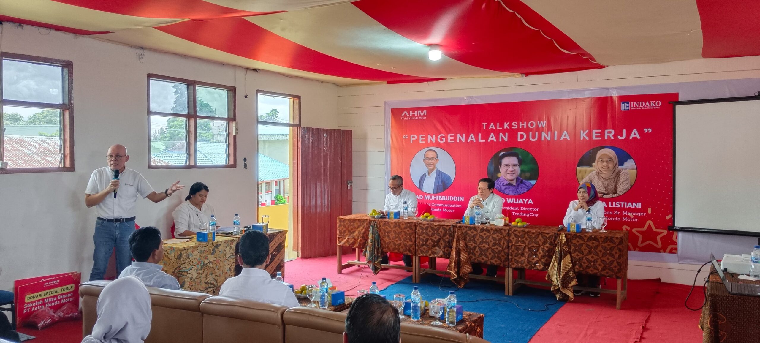 Honda Gelar Talkshow Pengenalan Dunia Kerja Di SMK