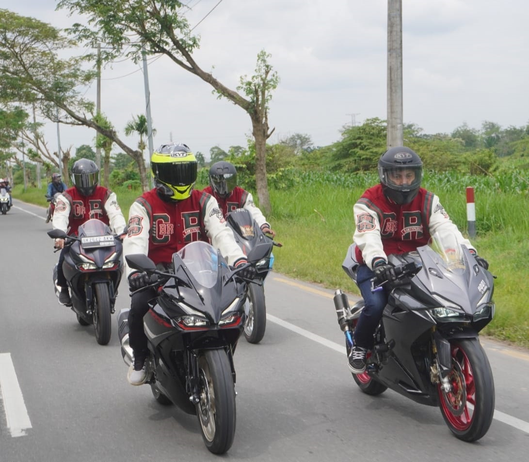 CBR Feat RTR Tebar Inspirasi Berbuat Kebaikan