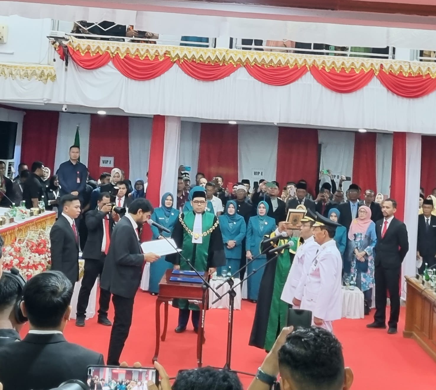 Gubernur Aceh Lantik Wali Kota Dan Wakil Wali Kota Sabang