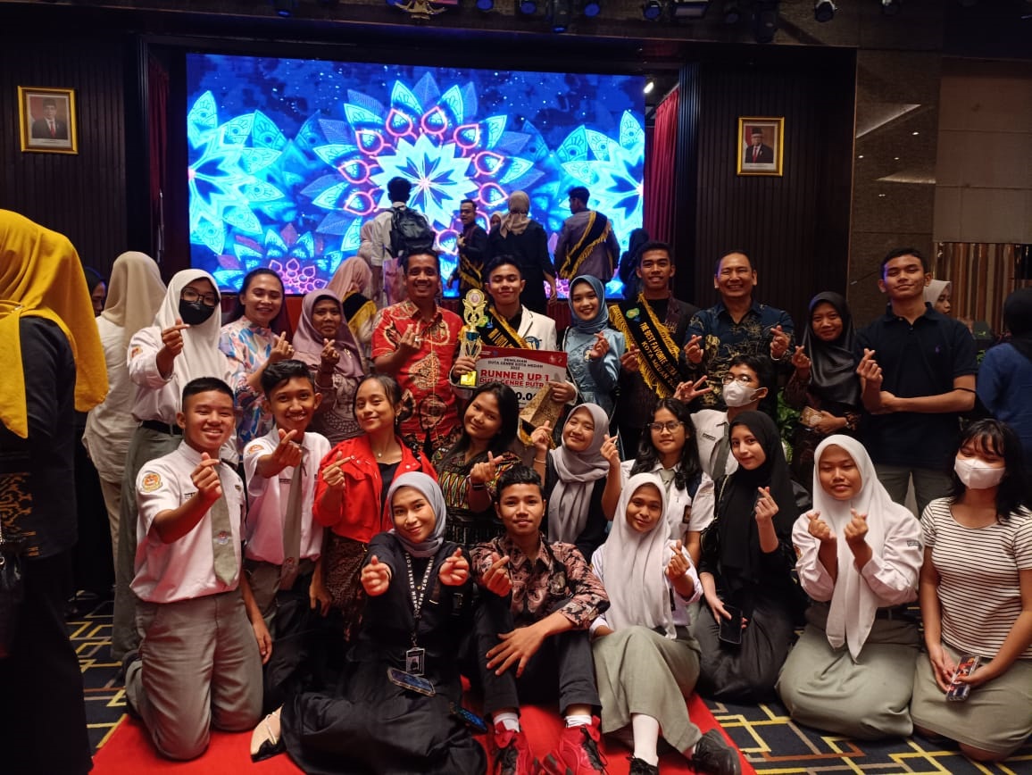 Siswa SMA Harapan MandiriJuara 2 Duta GenRe Putra Kota Medan 2023