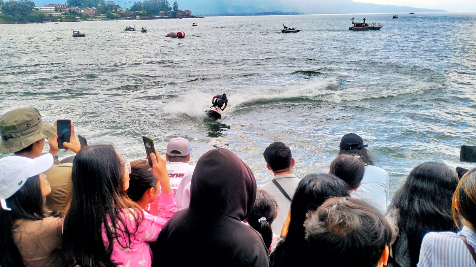 Rider Jetski 30 Negara Pukau Penonton, Hajime, Medori Juara