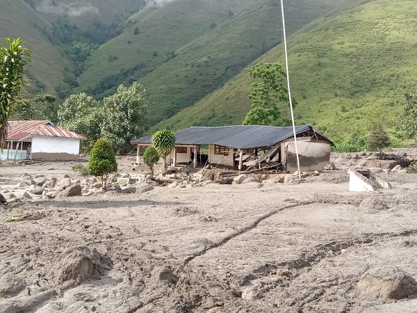 Desa Turpuk Sihotang Dilanda Banjir Bandang, 1 Orang Hilang