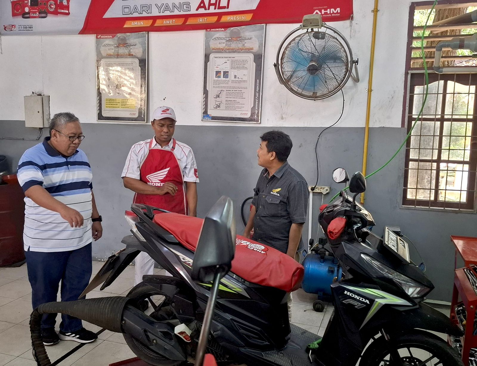 Perkuat Standar Vokasi, AHM - Indako Kunjungi SMK Binaan Honda