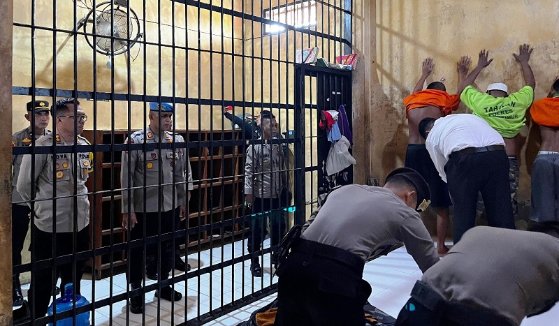 Mendadak, Puluhan Tahanan Digeledah