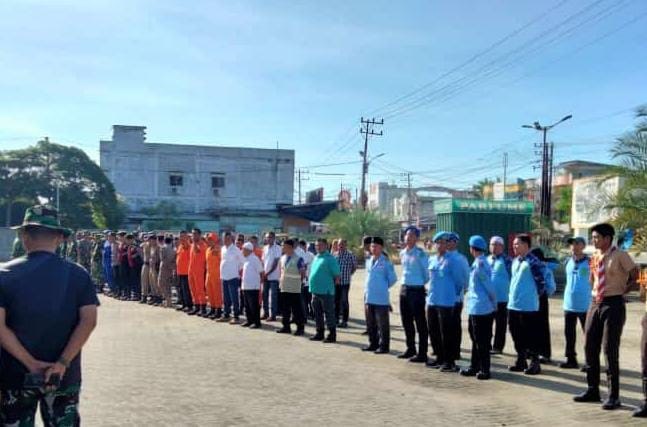 Brimas BKPRMI Ikut Bersihkan Masjid Dalam Rangka HUT TNI