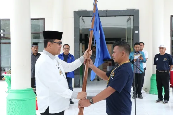 Pj Bupati Aceh Barat Lepas Peserta Pelatihan Jurnalistik Dan Kemah Wartawan