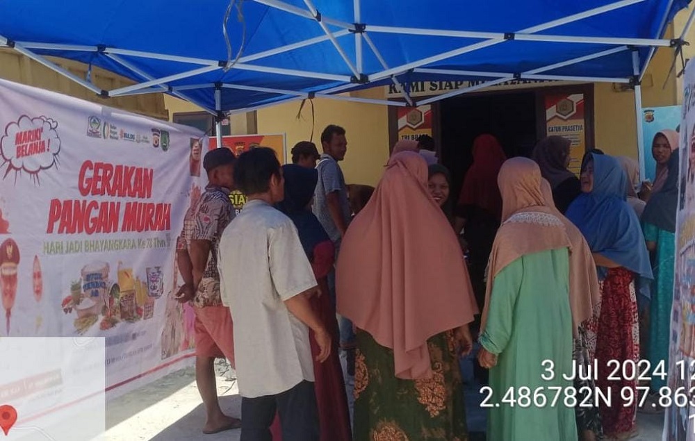 Masyarakat Kota Baharu Ramai-ramai Datangi Kantor Polisi