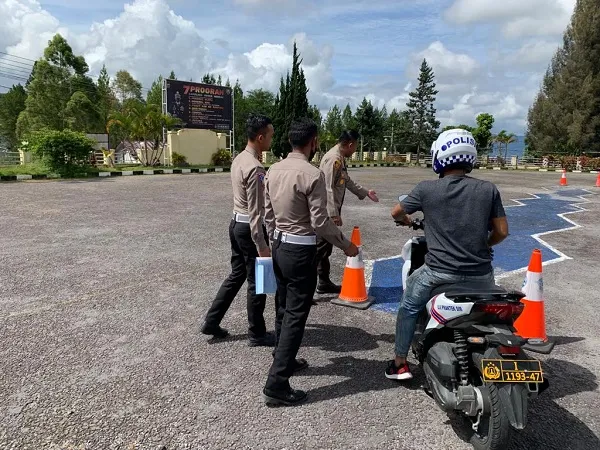 Sat Lantas Polres Bener Meriah Buka Bimbel Gratis Bagi Pemohon SIM