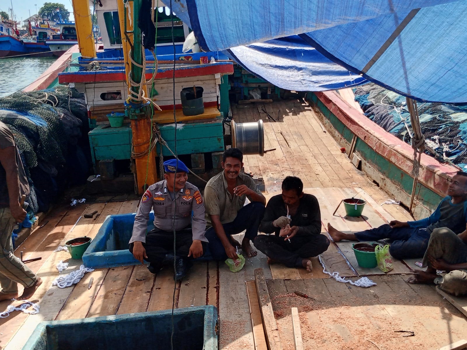 Satpolairud Lhokseumawe Gelar Edukasi Keselamatan Pelayaran Bagi Nelayan
