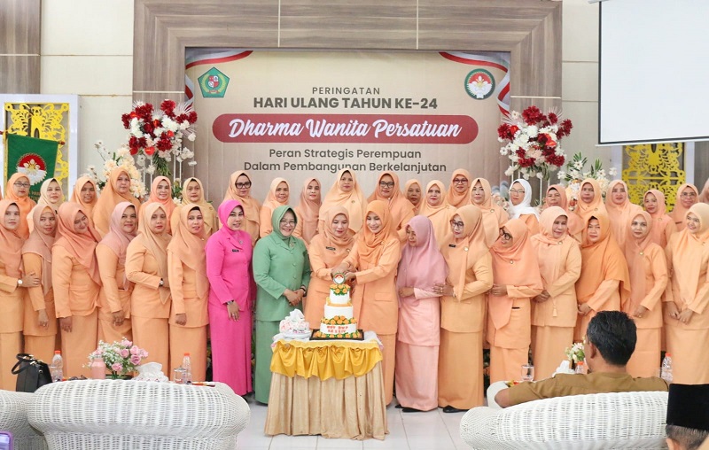Perempuan Kunci Pendidikan Dalam Keluarga