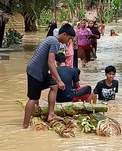 Banjir Kepung 12 Kecamatan Di Aceh Tamiang