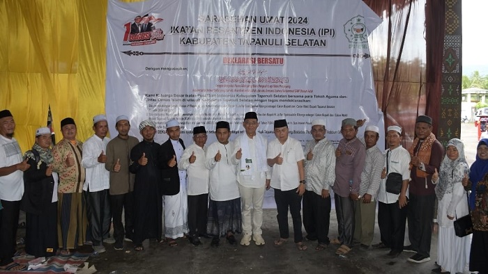 Ikatan Pesantren, FKDT Dan Ormas Islam Deklasari Satu Dukungan BAGUSI Tapsel