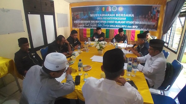 DKA Musyawarah Terkait Tari Menyimpang Syariat Islam