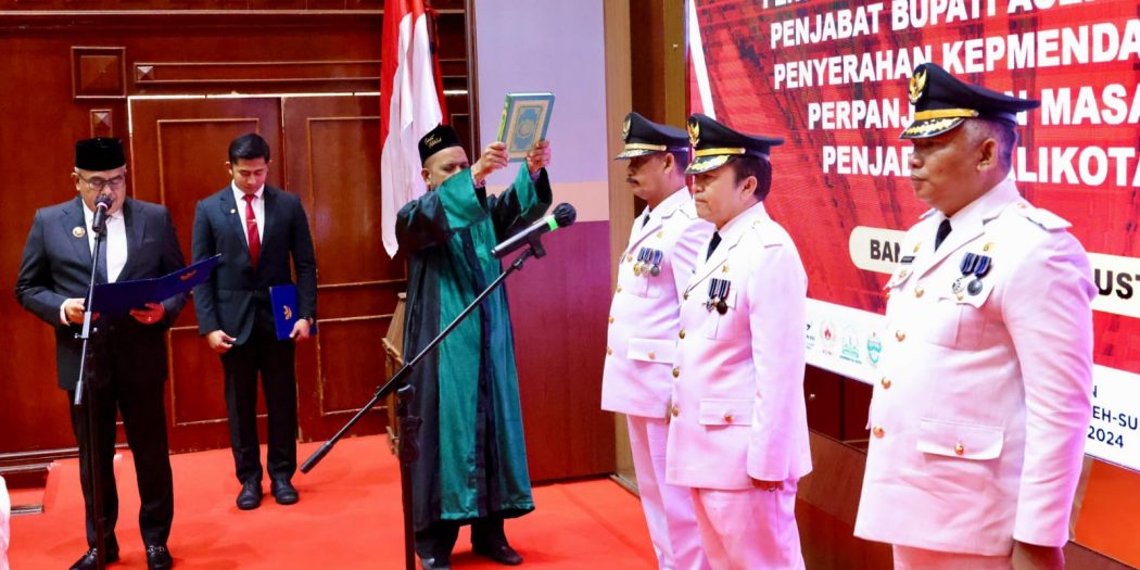 Lantik Tiga Pj Bupati, Gubernur Kembali Ingatkan Kesuksesan PON Dan Pilkada