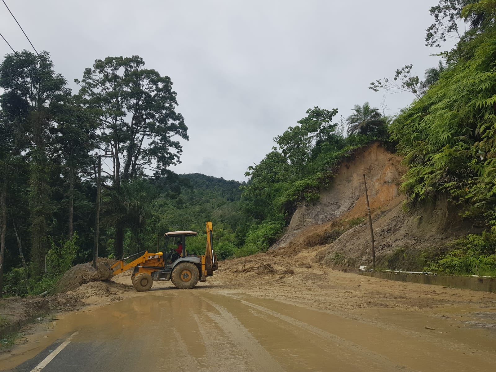 Longsor Tebing Di Subulussalam Kembali Terulang
