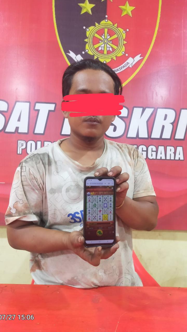 Tim Resmob Sat Reskrim Polres Agara Bekuk Palaku Judi Online
