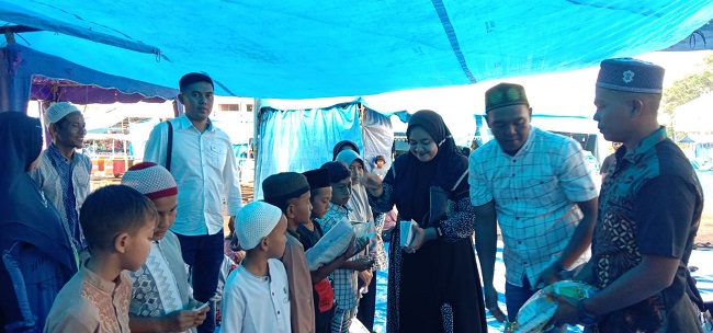 Manajemen Arty Sampantao Santuni 80 Anak Yatim Dan Janda